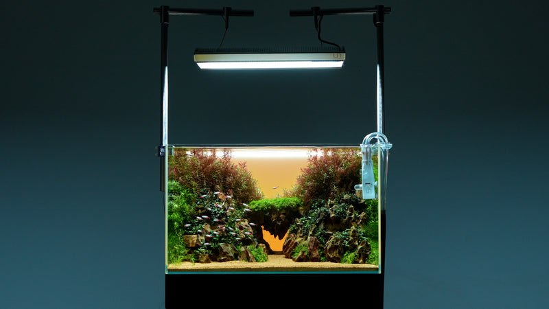 UNS Atmos Aquarium Light Background - 90U